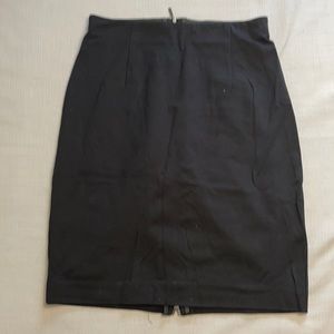 Pencil skirt with zip detail in back